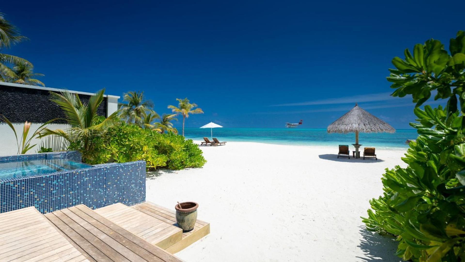 Atmosphere Kanifushi 5* Naifaru