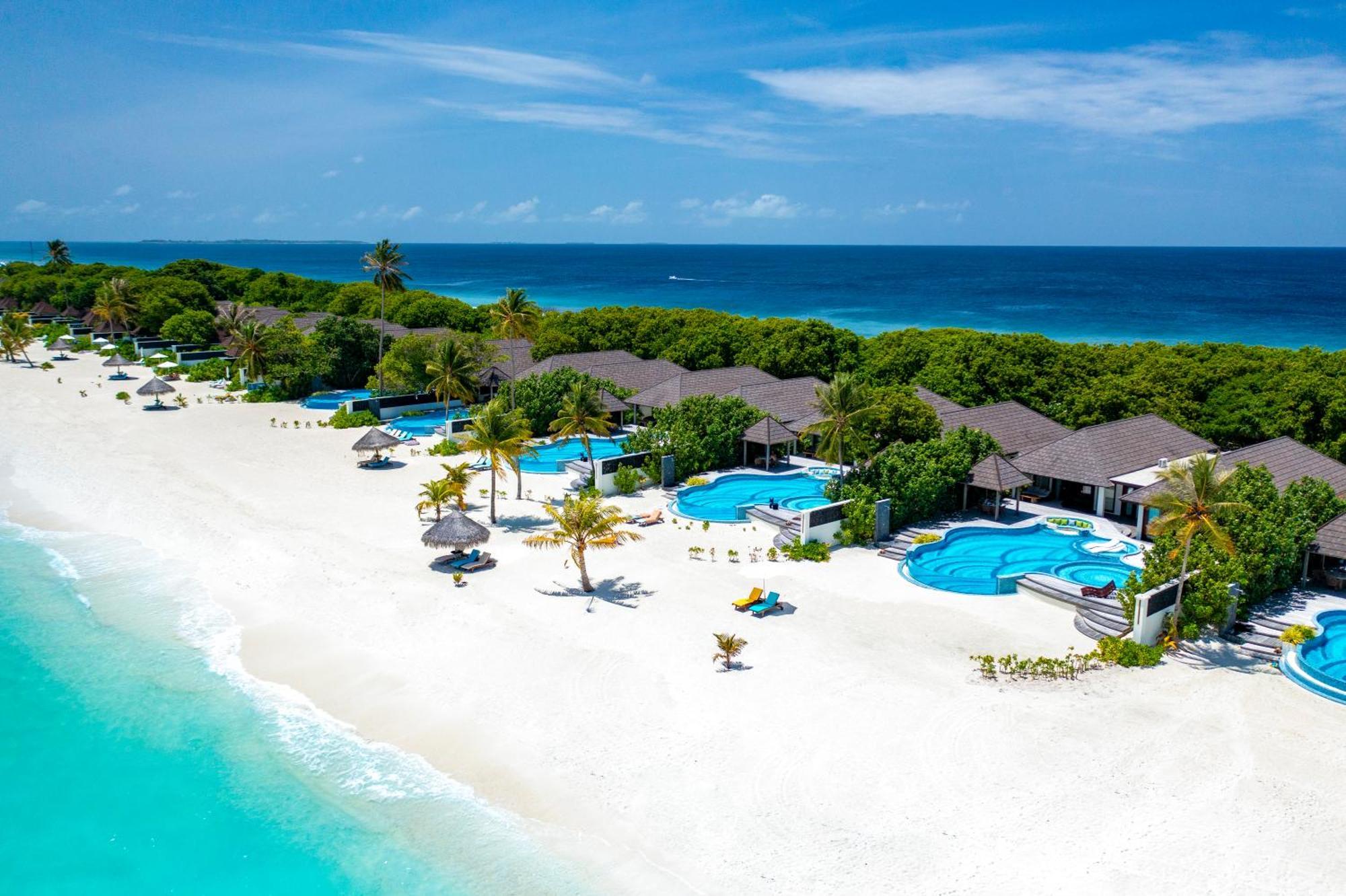 Atmosphere Kanifushi Курортний комплекс Naifaru