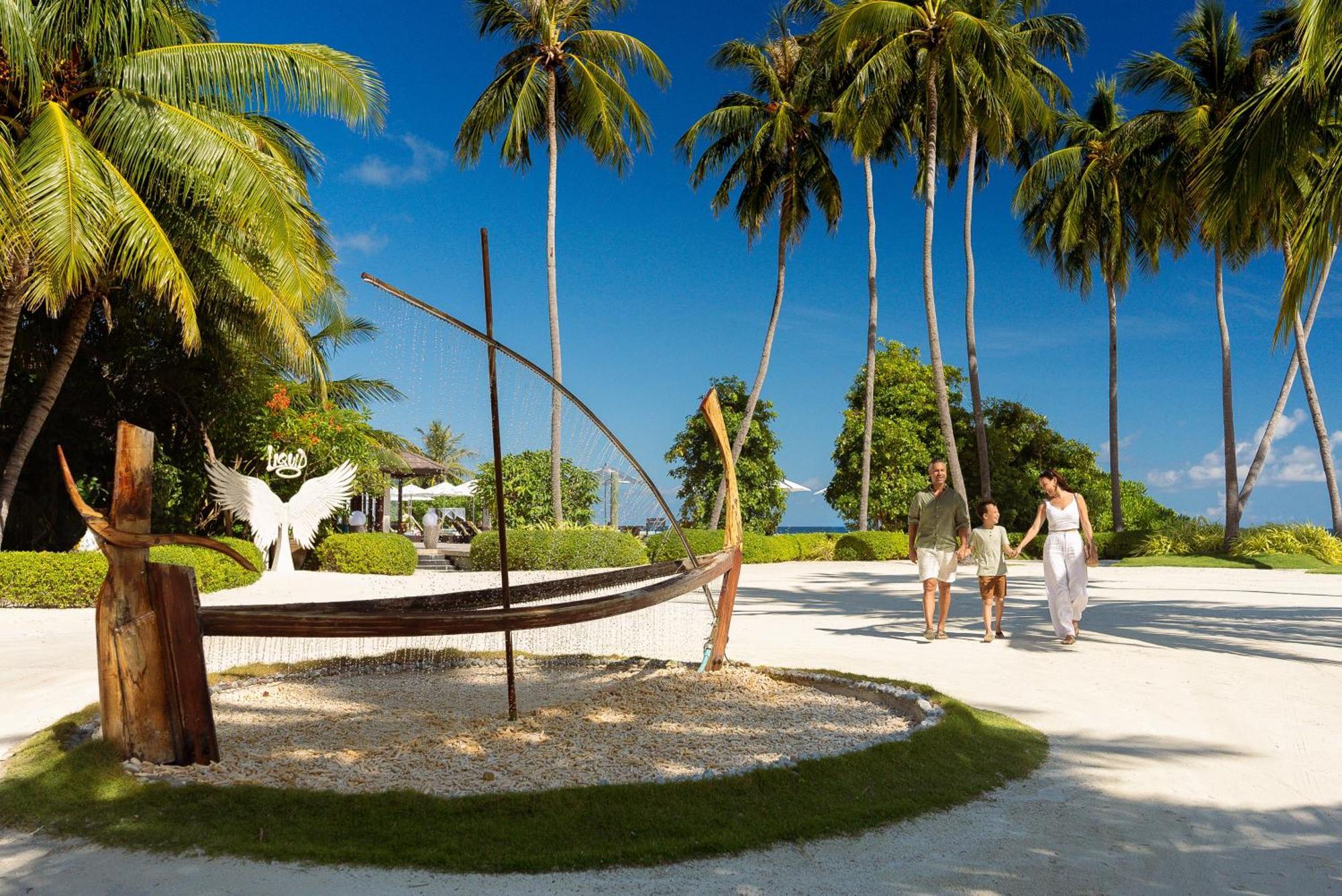 Atmosphere Kanifushi Naifaru